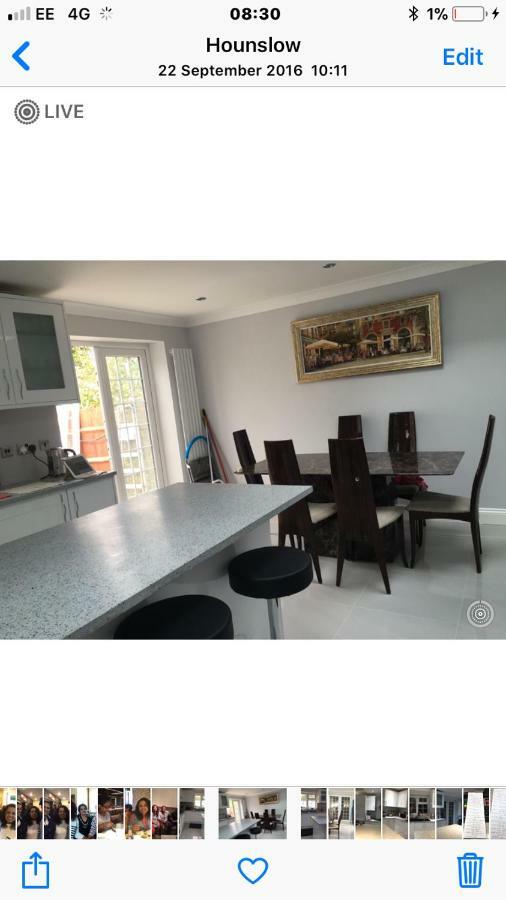 Appartement House à Hounslow Extérieur photo
