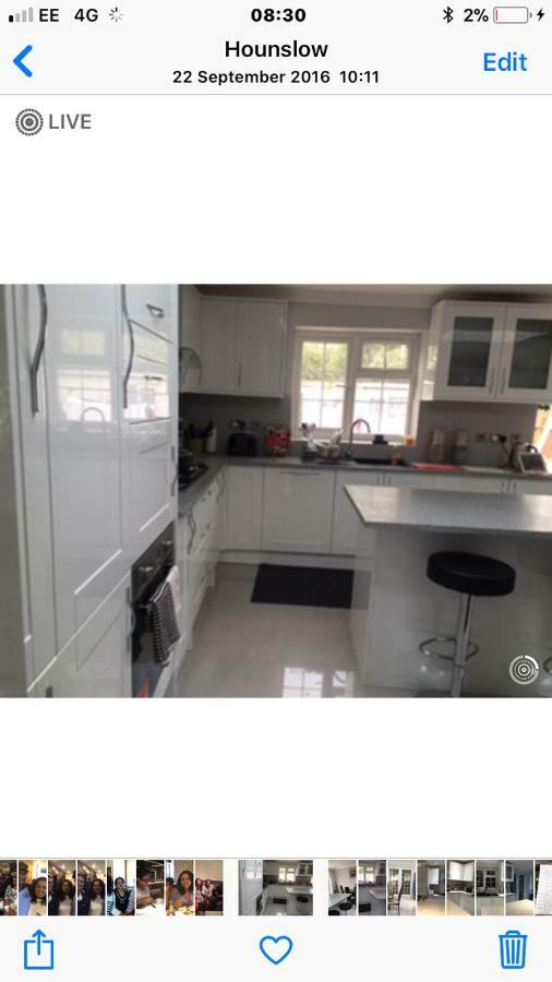 Appartement House à Hounslow Extérieur photo